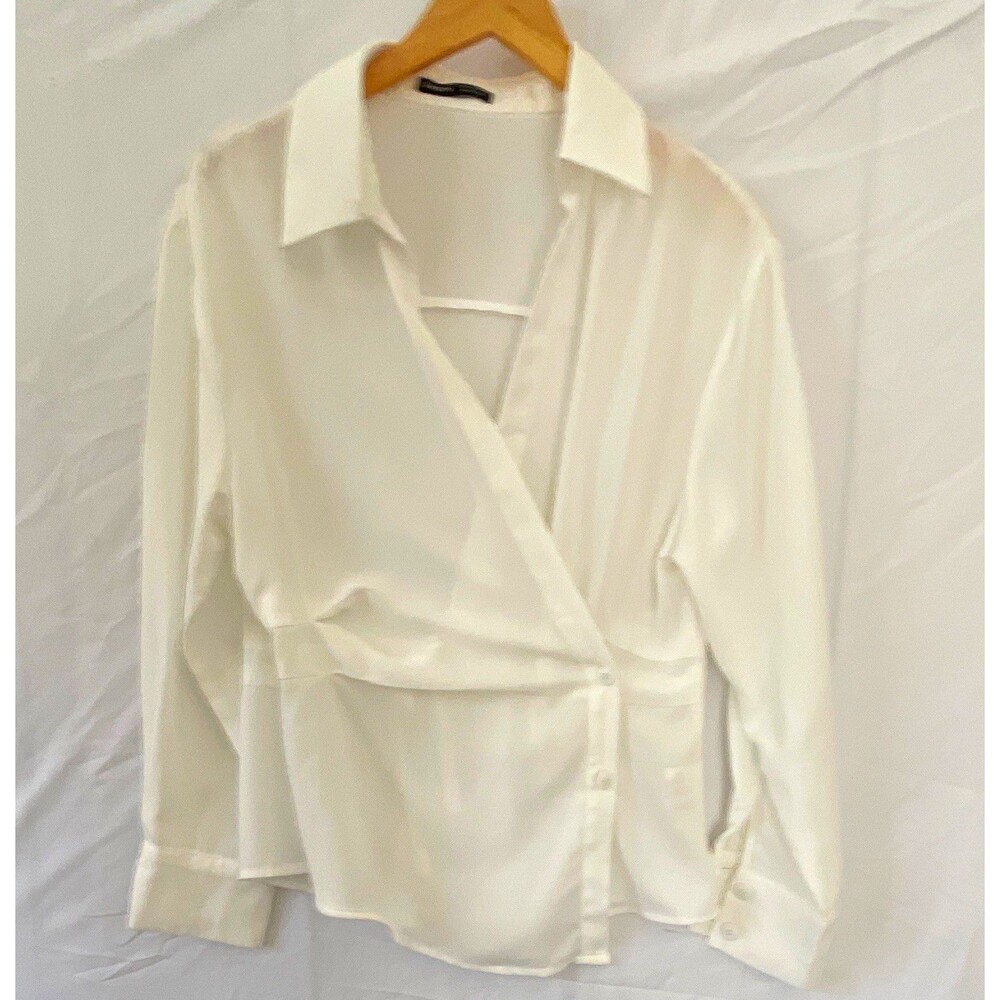 SHEIN Women's White Solid Collared 3/4 Sleeve Button Blouse Top Size M
